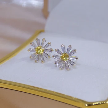 Japoneză și Coreea de Delicate Bijuterii Placat cu Aur 14K AAA Zircon Floare Cercei Stud pentru Femei de Lux Cercei Daisy