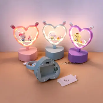 TAKARA TOMY Desene animate Hello Kitty de Vis în Formă de Inimă Atmosferă de Lumină Mini Decorative Drăguț Kawaii Lampa de Student mai Ușoară
